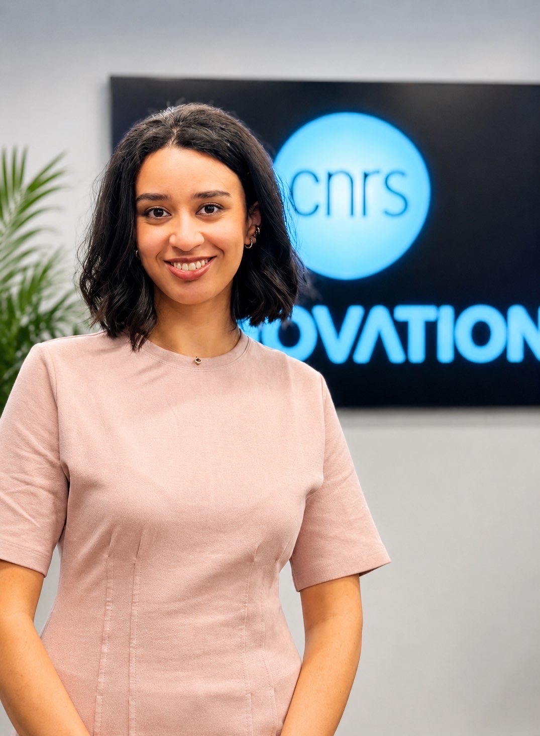 Entretien avec Asma Koraichi : Découvrez l’offre d’accompagnement de projets à l’European Innovation Council proposée par CNRS Innovation.